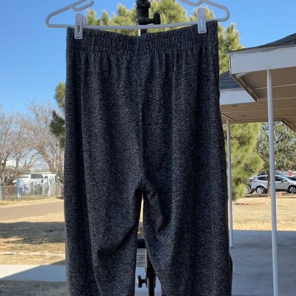 Take 50% OFF- Ready To Go Boyfriend's Joggers, Size-M - Picture 7 of 9